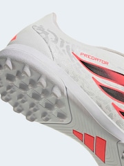 بوت كرة قدم للأرضيات العشبية ولسان قابل للطيّ Club تشكيلة Predator من adidas - صورة 7 من 11