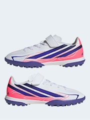 adidas נעלי כדורגל עם רצועות סקוץ' למגרשי דשא לילדים, דגם F50 Hyperfast Club - תמונה 3 מתוך 11