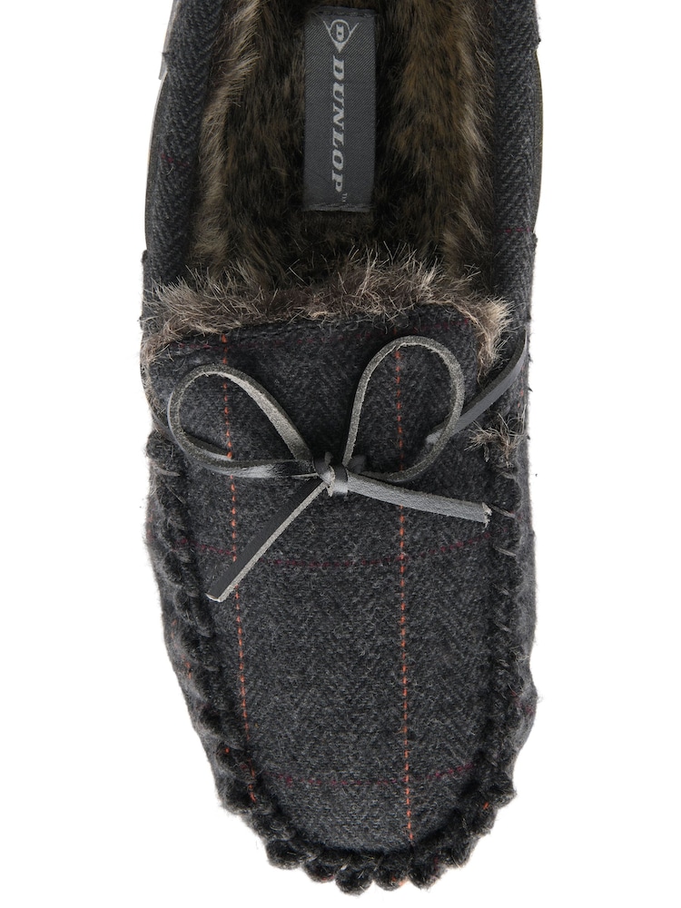 Dunlop Black Moccasin Slippers - Image 4 of 4 Dunlop Black Moccasin Slippers - Image 4 of 4