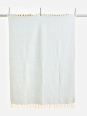 Oliver Bonas Blue & Cream Chevron Throw - Image 4 of 5