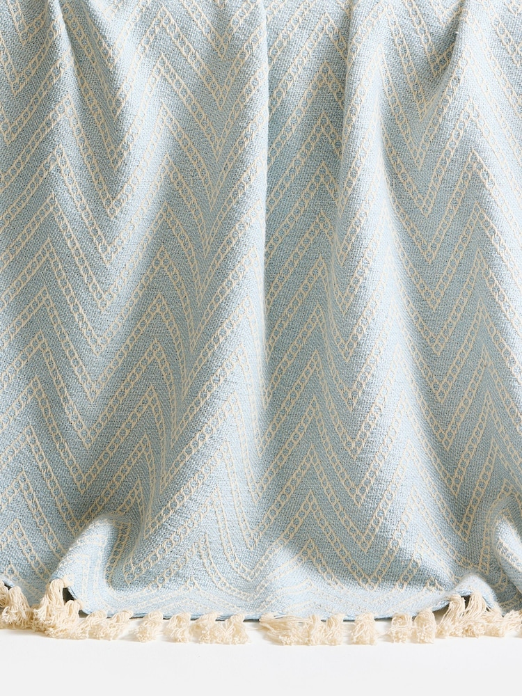 Oliver Bonas Blue & Cream Chevron Throw - Image 5 of 5 Oliver Bonas Blue & Cream Chevron Throw - Image 5 of 5