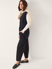 Gilet in maglia a trecce con nodo in vita Monsoon Cohen - Immagine 2 di 6