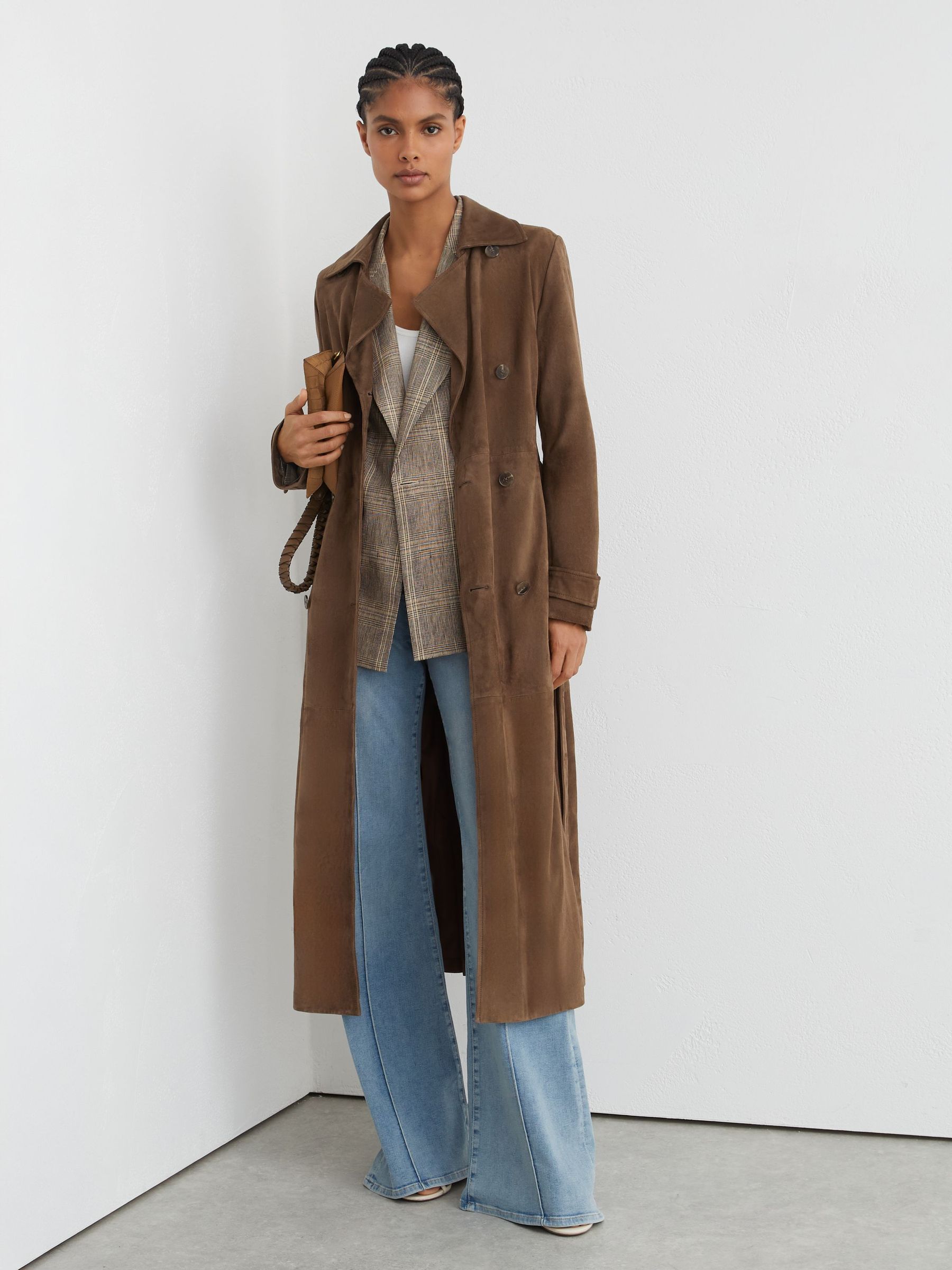 Comprar Trench coat Reiss Hattie de camurça com cinto from Next Brazil