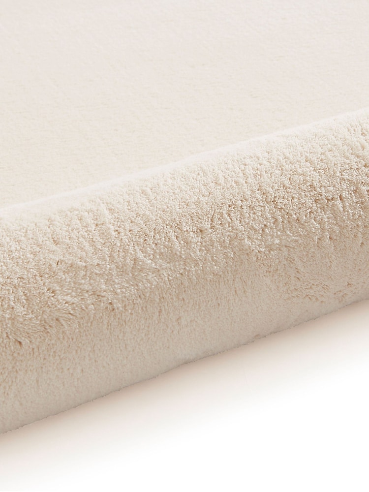 Think Rugs Cream Bay Plain Shaggy Rug - Image 6 of 6 Think Rugs Cream Bay Plain Shaggy Rug - Image 6 of 6