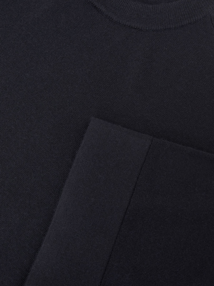 Reiss Navy Baines Merino Wool Relaxed Knit T-Shirt - Image 6 of 6