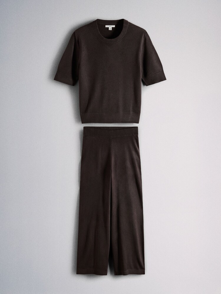 The Set Soft Knit T-Shirt and Trouser Co-Ord Set - Kuva 1 / 5