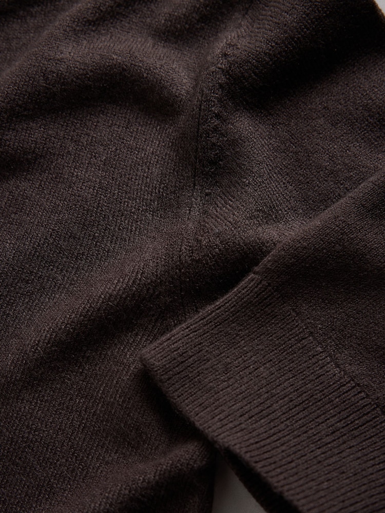 The Set Soft Knit T-Shirt and Trouser Co-Ord Set Chocolate Brown - Image 10 of 10