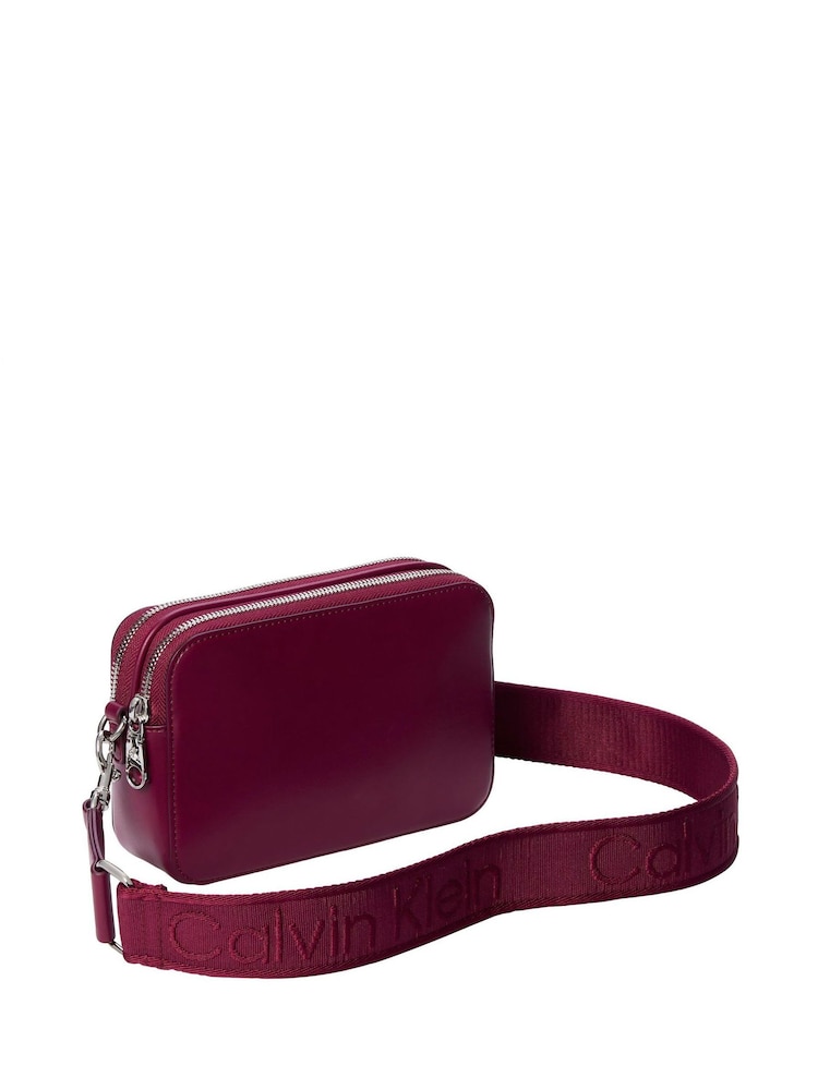 Calvin Klein Red Convertible 2-Strap Cross-Body Camera Bag - Image 2 of 3 Calvin Klein Red Convertible 2-Strap Cross-Body Camera Bag - Image 2 of 3
