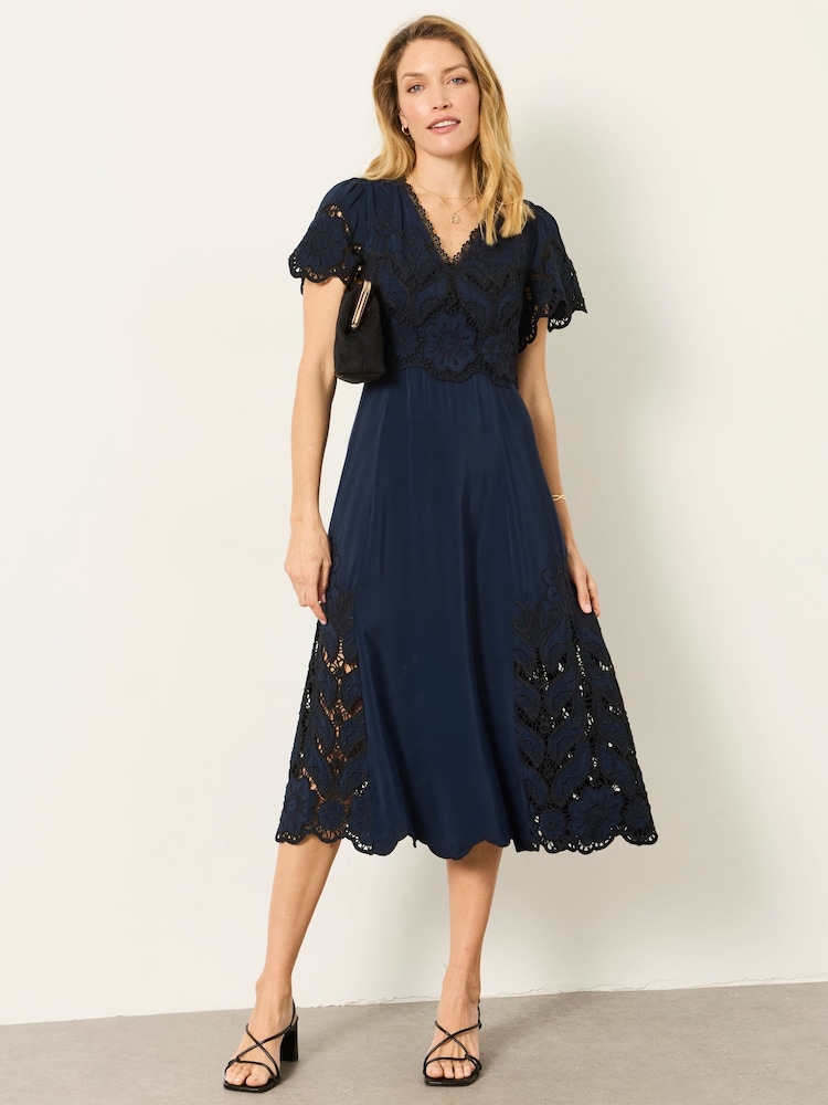 FatFace Lace Dress - Պատկեր 1 6-ից