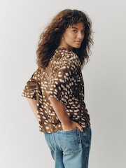 Deer Print Boxy Elbow Sleeve Crew Neck T-Shirt - Image 4 of 5