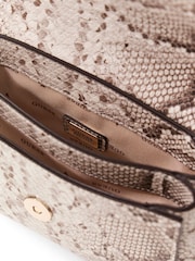 Guess Natural Melinda Mini Covertible Crossbody Flap Bag - Obraz 4 z 4