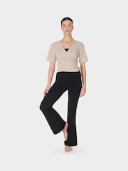 Sweaty Betty Ultimate Studio 30" Ribbed Flare Trousers - Imaginea 7 din 8