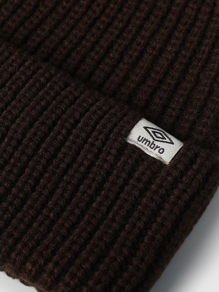 Umbro Brown Big Cuff Rib Beanie - Image 3 of 3 Umbro Brown Big Cuff Rib Beanie - Image 3 of 3