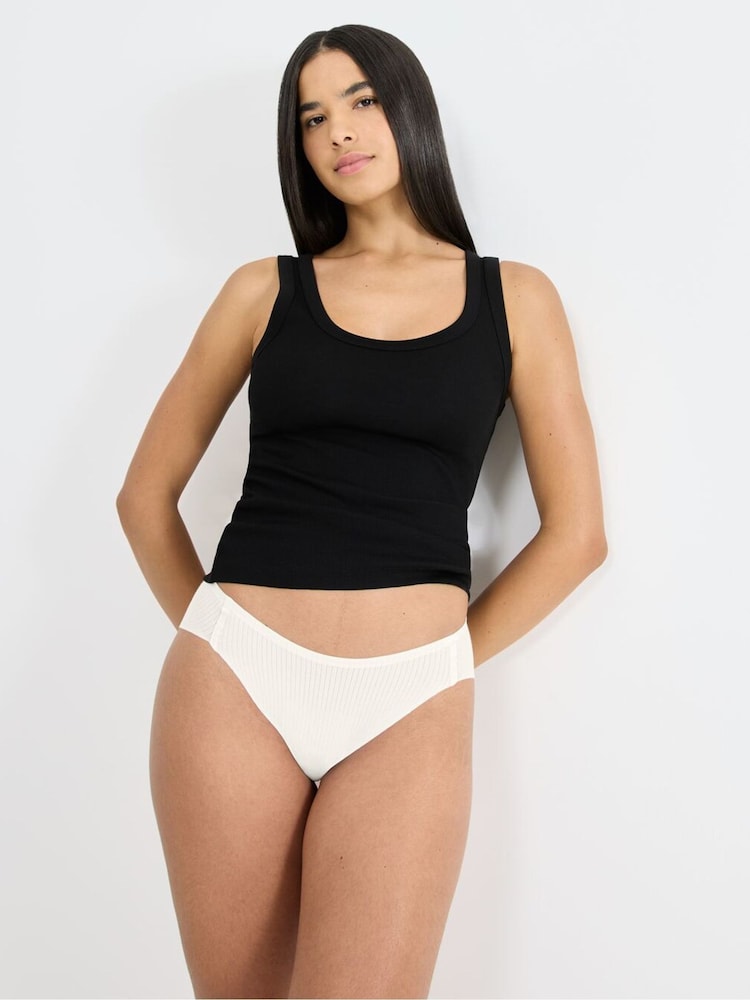 Sloggi White Bella Gem Knicker - Image 2 of 6 Sloggi White Bella Gem Knicker - Image 2 of 6