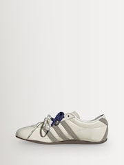 adidas Originals White Tokyo Trainers - Image 3 of 10