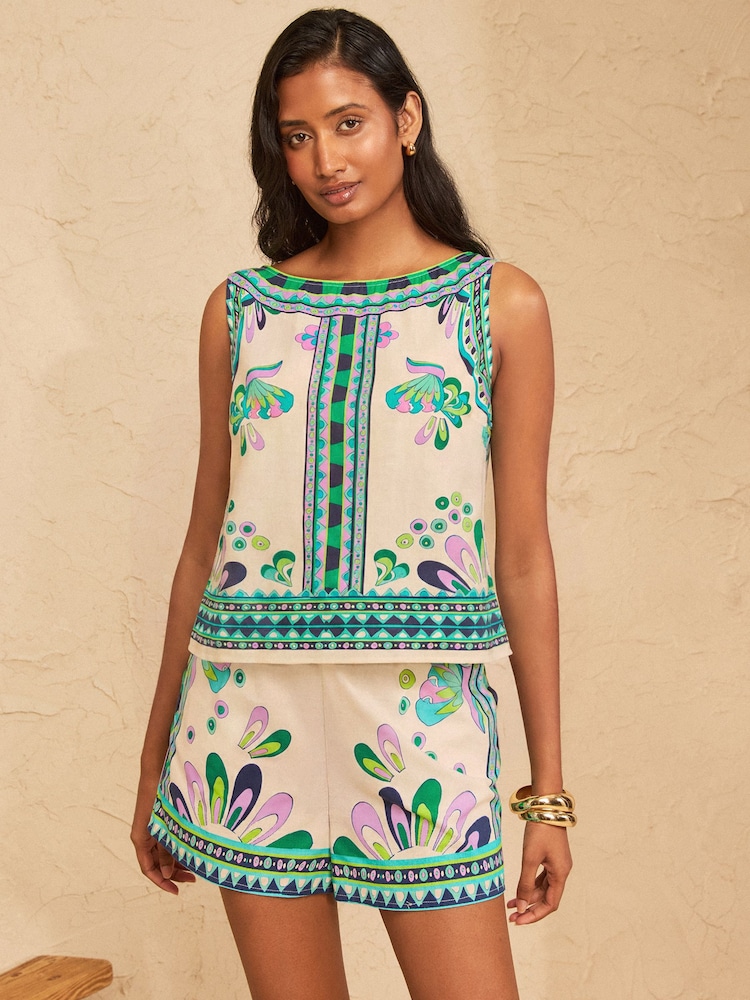 Love & Roses Ivory Tropical Print Linen Blend Shorts - Image 2 of 5