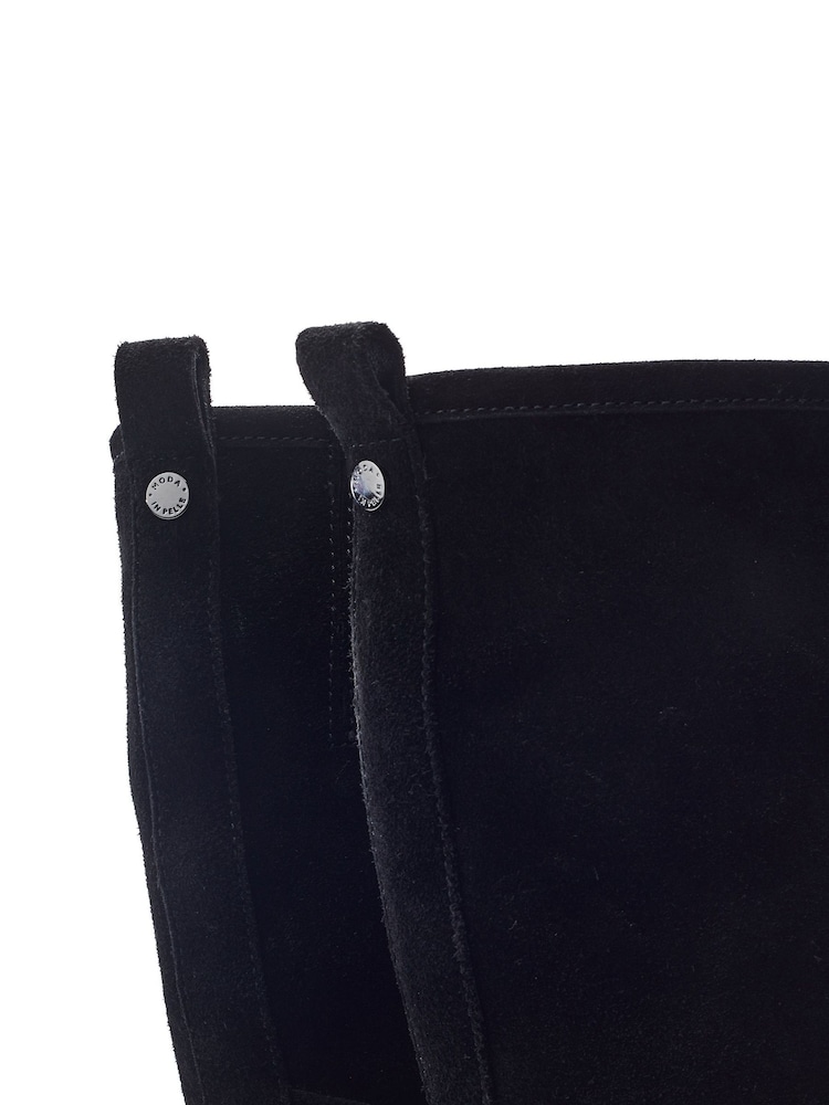 Moda in Pelle Black Rakeela Chunky Sole Long Boots - Image 4 of 4