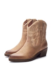 لون طبيعي - بوت كاحل Western مطرز Okuri من Moda in Pelle - صورة 2 من 4