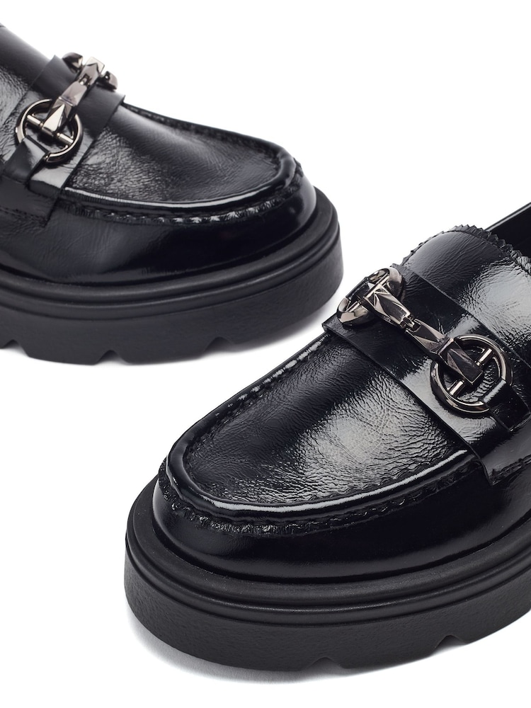 Moda in Pelle Black Eisa Chunky Loafers With Detailed Apron Trim - Image 4 of 4
