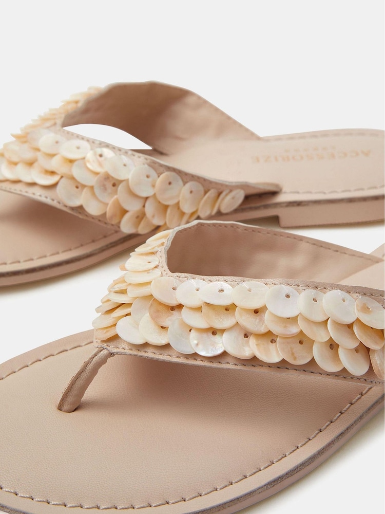 Accessorize Mother of Pearl Embellished Flip Flops - صورة 3 من 3