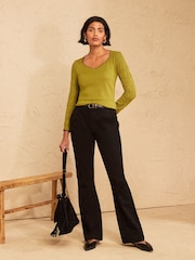 Love & Roses Green 3/4 Sleeve Sweetheart Neck Knitted Top - Image 3 of 4