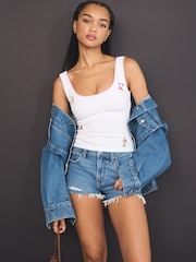 Abercrombie & Fitch White Icon Ribbed Scoop Neck Tank Top - Image 1 of 7