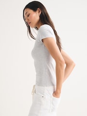 Abercrombie & Fitch Essential Tuckable Baby T-Shirt - Bild 5 von 8