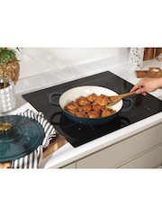 Salter Green Chester Shallow Cast Iron 2.8L Casserole Pot - Image 5 of 11