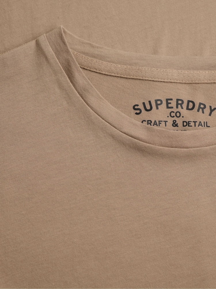 بني - توب Classic Essential Sdco من Superdry - صورة 2 من 2