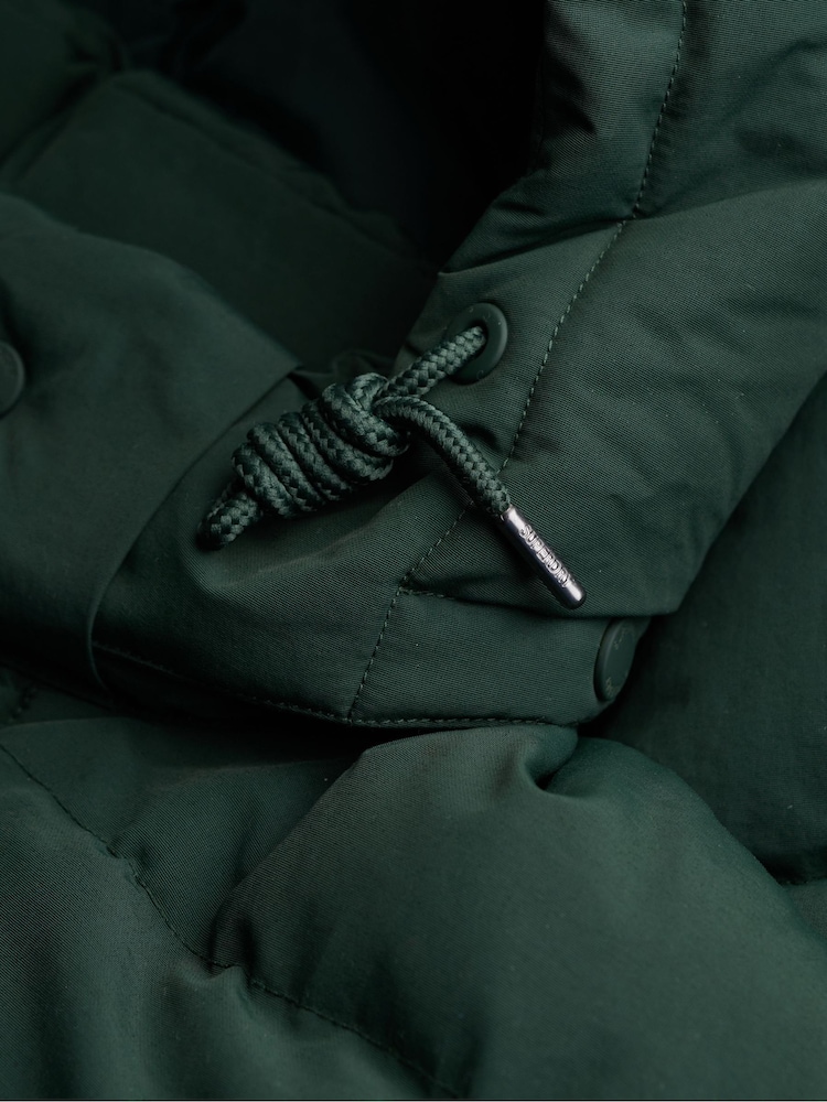 Superdry Green Classic Everest Puffer Jacket - Image 8 of 8 Superdry Green Classic Everest Puffer Jacket - Image 8 of 8