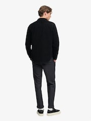 Tumši pelēks - Superdry Premium Textured Regular chino bikses - Attēls 4 no 6