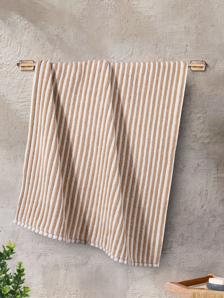 myTRIDENT Mirael Patterned Towel - Image 2 of 6 myTRIDENT Mirael Patterned Towel - Image 2 of 6