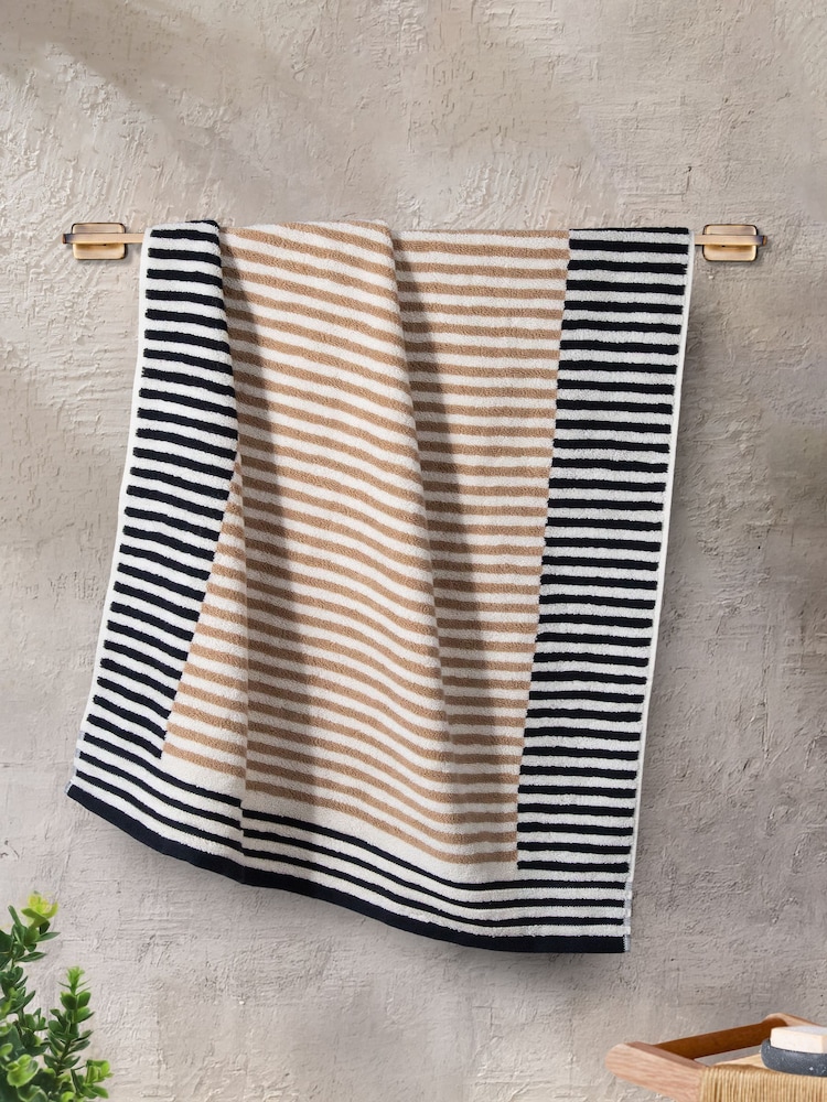 myTRIDENT Ligne Patterned Towel - Image 2 of 6 myTRIDENT Ligne Patterned Towel - Image 2 of 6