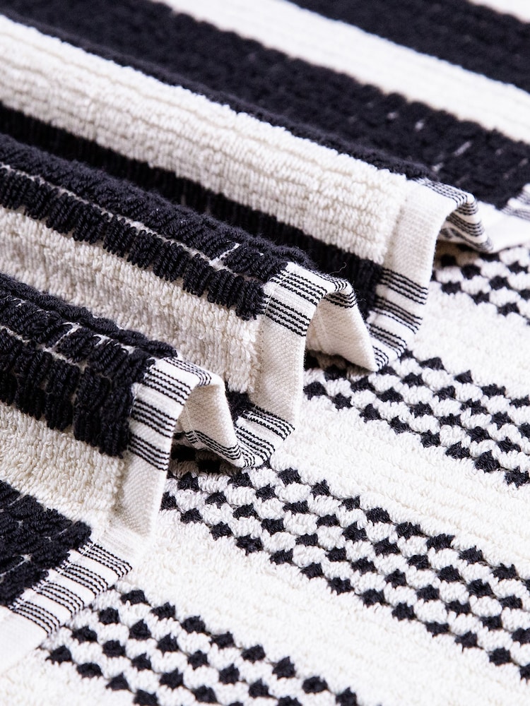 myTRIDENT Quorra Patterned Towel - Image 6 of 6 myTRIDENT Quorra Patterned Towel - Image 6 of 6