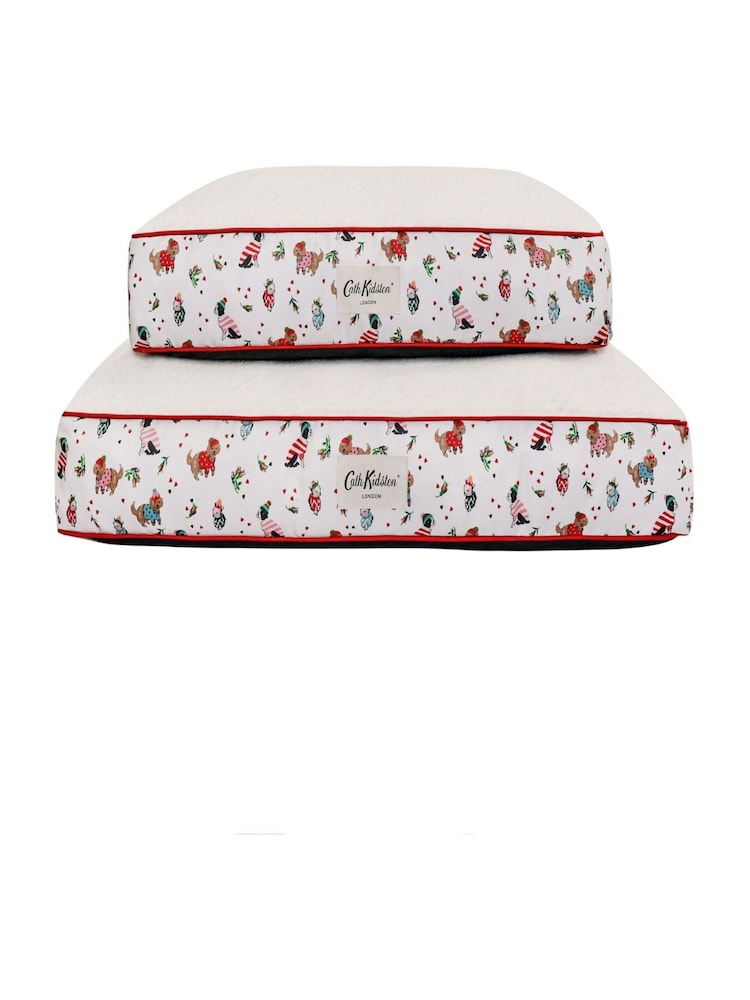 Cath Kidston Green and White and Pink Hearts and Roses Medium Large Mattress - Image 2 of 3