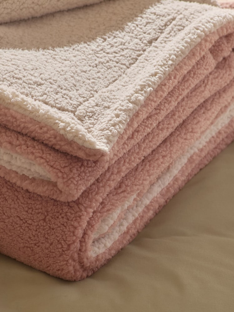 Pink Borg Throw Fleece - Image 2 of 5