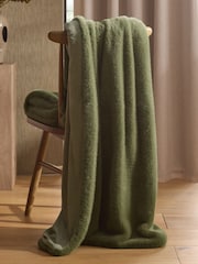 Green Plush Faux Fur Throw - Image 4 of 6