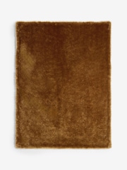 Mid Natural Faux Fur Shearling Throw - Image 5 of 6