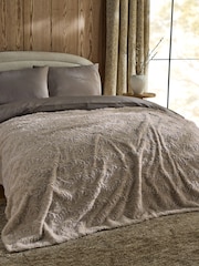 Light Natural Cosy Swirl Throws - Image 1 of 6