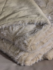 Light Natural Cosy Swirl Throws - Image 5 of 6