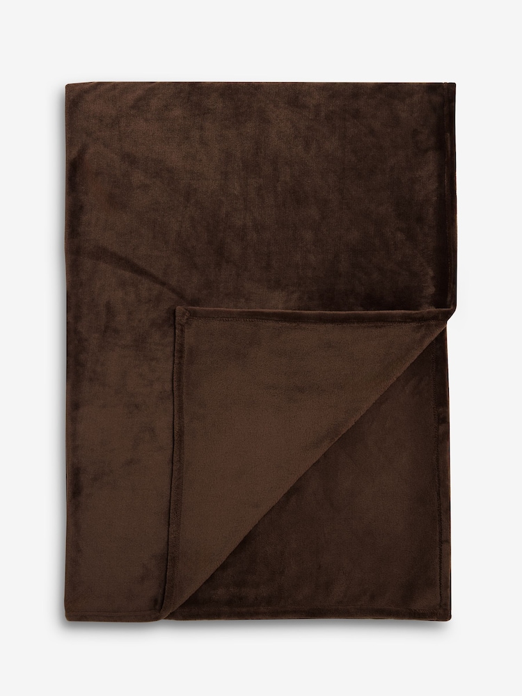 Brown Plush Fleece Throw - Image 6 of 6 Brown Plush Fleece Throw - Image 6 of 6