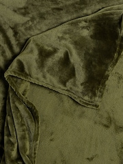 Olive Green Plush Fleece Throws - Image 4 of 6