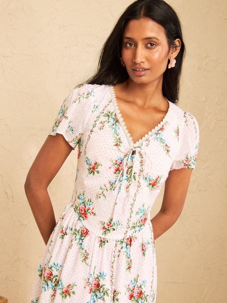 Love & Roses Ditsy Floral Petite Keyhole Drop Waist Midi Dress - Image 2 of 5 Love & Roses Ditsy Floral Petite Keyhole Drop Waist Midi Dress - Image 2 of 5