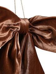 Widdop Brown Christmas Velvet Bow Hanger - Image 2 of 2