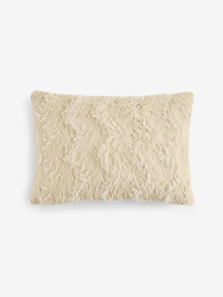 Ivory 40 x 59cm Faux Fur Cosy Swirl Cushion - Image 2 of 5