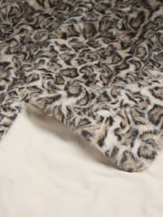 Brown Faux Fur Leopard Print Swirl Throw - Image 7 of 7