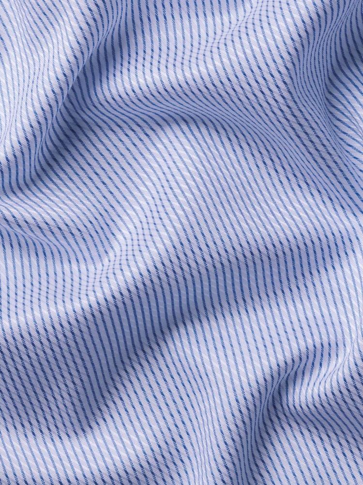 Charles Tyrwhitt Blue Non-Iron Greenwich Weave Cutaway Shirt - Image 7 of 7