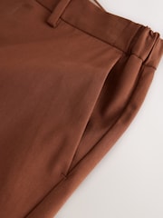 بني فاتح بني - تلبيس ضيق - بنطلون تشينو ذكي من مزيج قطن وتنسل ™TENCEL™ ليوسيل مع حزام خصر مريح - Image 5 of 7
