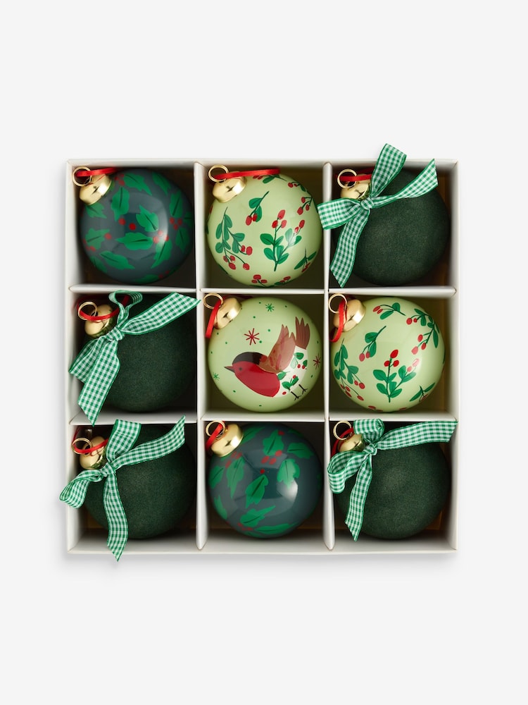 Set of 9 Green Robin Foliage Christmas Baubles - Image 5 of 5 Set of 9 Green Robin Foliage Christmas Baubles - Image 5 of 5