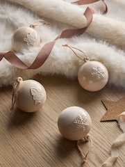 4 Pack Natural Ceramic Christmas Baubles - Image 2 of 4